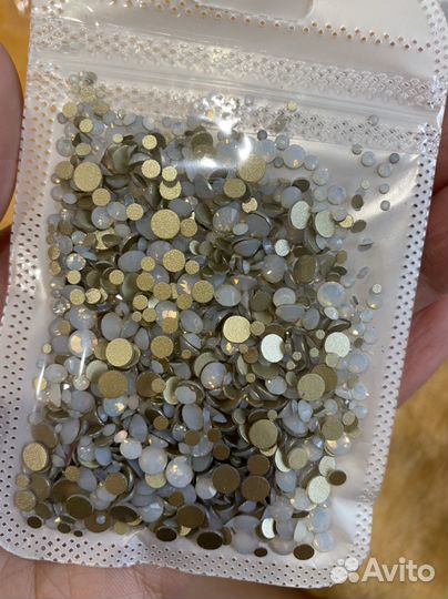 Стразы стекло