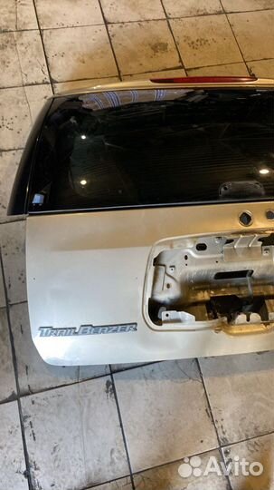 Крышка багажника Chevrolet TrailBlazer GMT360