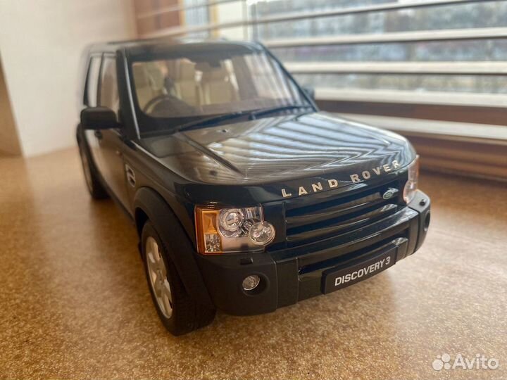 Land rover discovery 3 1/18 AutoArt