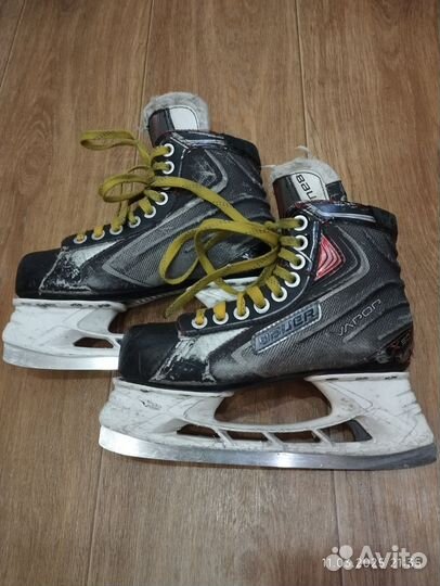 Коньки для хоккея с мячом Bauer