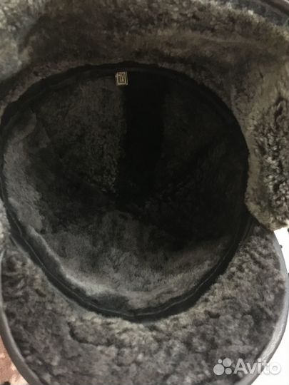 Кожаная мужская шапка