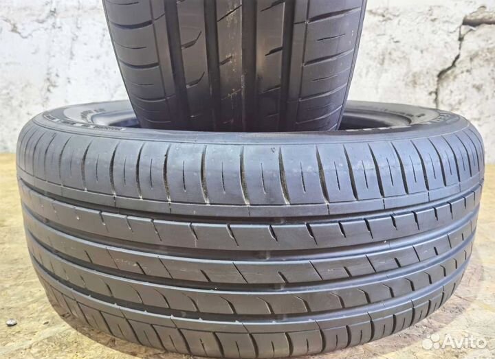 Nexen N'Fera SU1 215/55 R17 94V