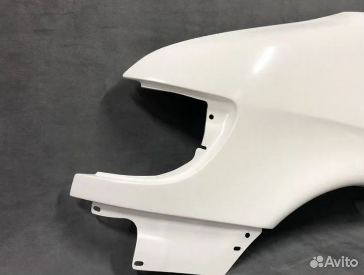Крылья пластиковые штатные Mercedes W638