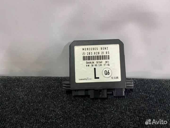 Блок управления двери задний левый Mercedes 203