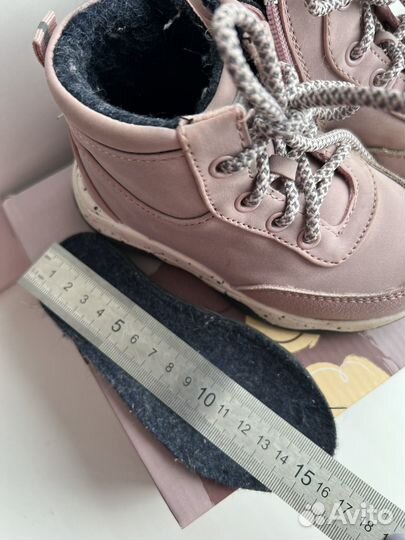 Ботинки демисезонные для девочки 24 размер