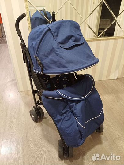 Прогулочная коляска трость