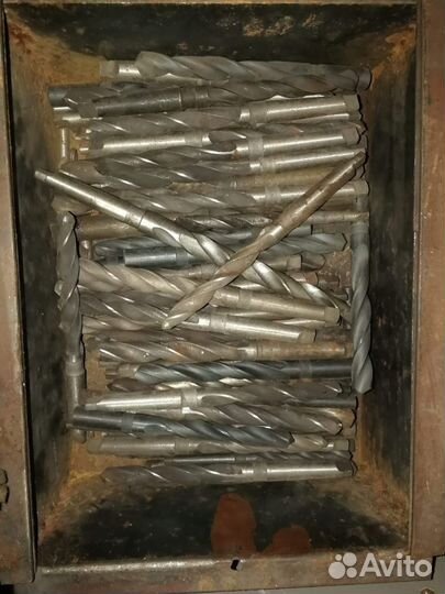 Токарный инструмент