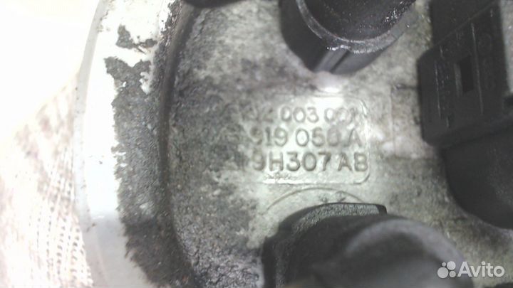 Насос топливный электрический Toyota Yaris, 1999