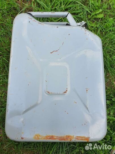 Канистра металлическая 20 л