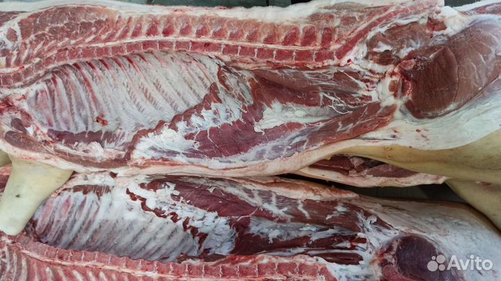 Свинина на кости, полутуши