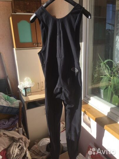 Велокуртка, Велотрусы велочулки и джерси велоформа