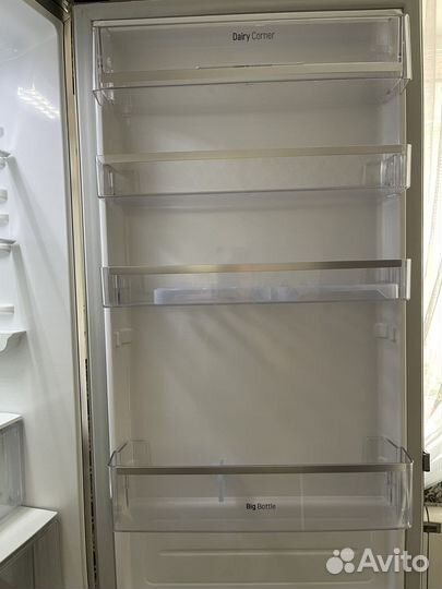 Холодильник LG