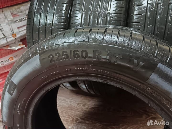 Continental ContiPremiumContact 5 225/60 R17 99V