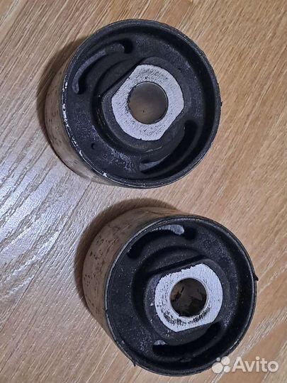 Ауди 100/А6 сайлентблоки задней балки