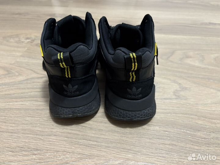 Кроссовки adidas оригинал