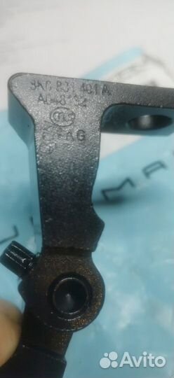 Pullman N7801304B1 Петля передней двери левая