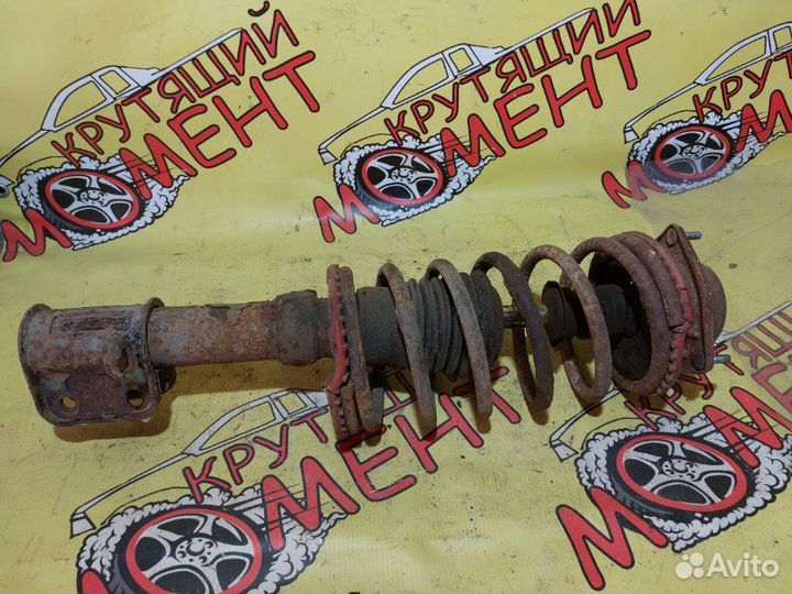 Стойка подвески передняя левая Ваз LADA 2110 седан