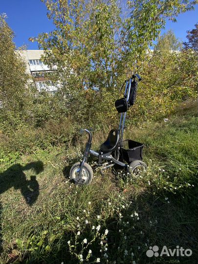 Детский трехколесный велосипед
