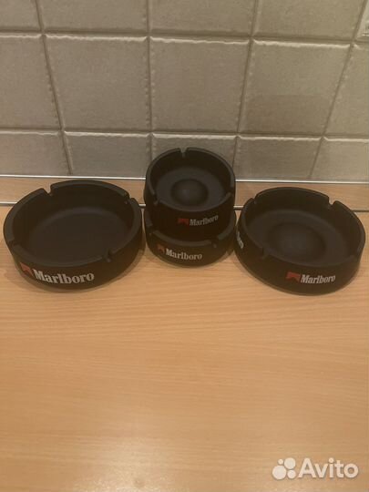 Пепельница новая диаметр 14 см Франция