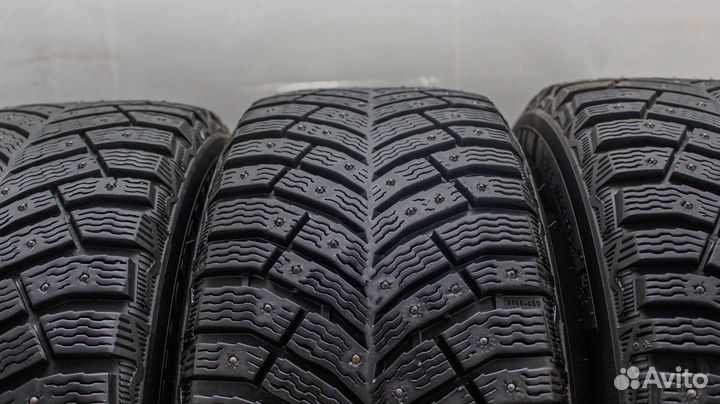 Michelin X-Ice North 4 205/55 R16 94T