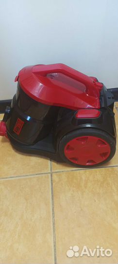 Пылесос centek 2400W 0640/992