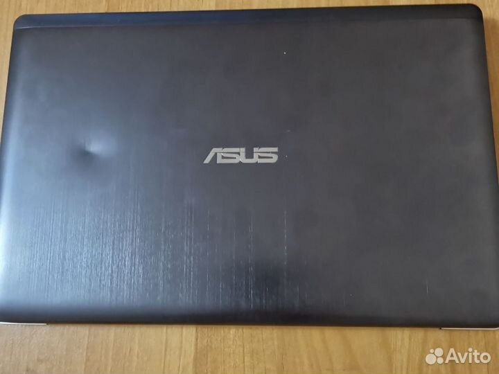 Ноутбукт asus