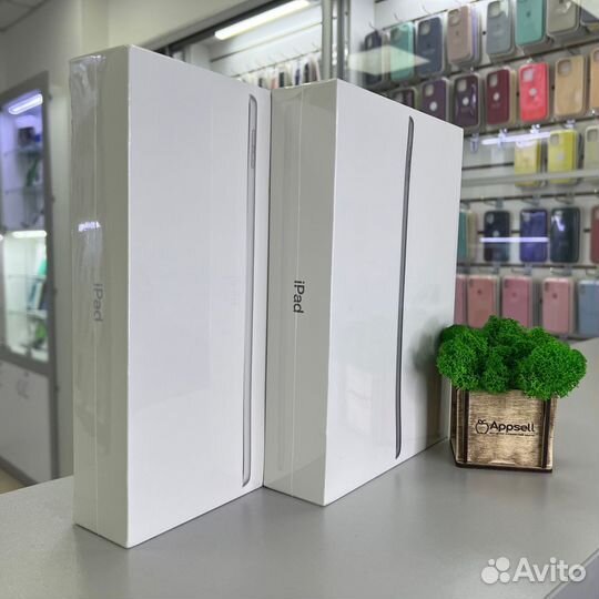 Планшет Apple iPad (2021) 10.2 Wi-Fi 64 гб