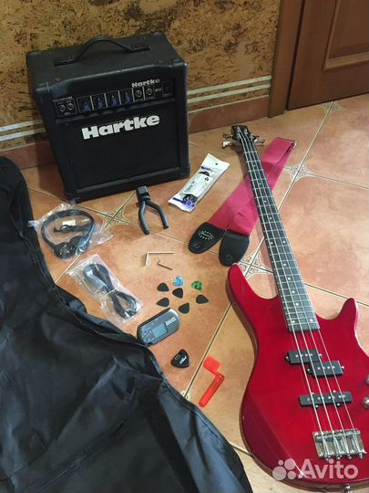 Бас-гитара Irin c комбо Hartke и все аксессуары