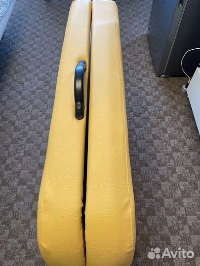 Массажный стол кушетка бу немного