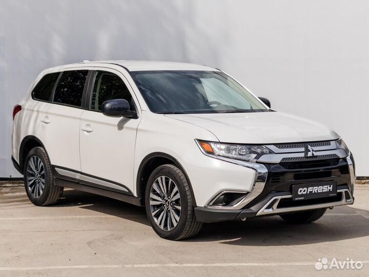 Mitsubishi Outlander 2.4 CVT, 2020, 103 342 км