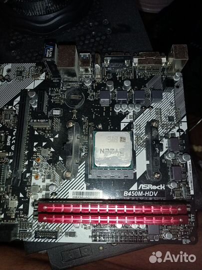 Процессор AMD Ryzen 3 PRO 3200GE, AM4, OEM