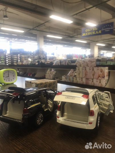 Машинки модельки