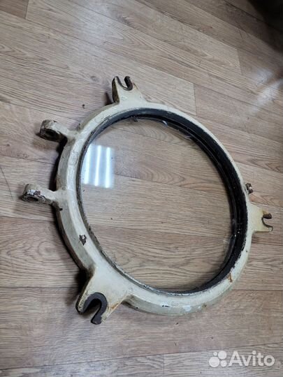 Иллюминатор судовой корабельный