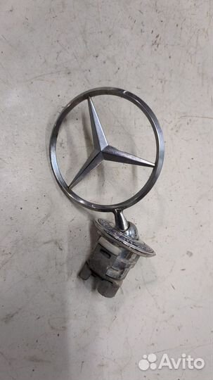 Эмблема Mercedes E W211, 2008