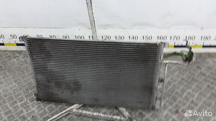 Радиатор кондиционера (конденсер) Volvo V50
