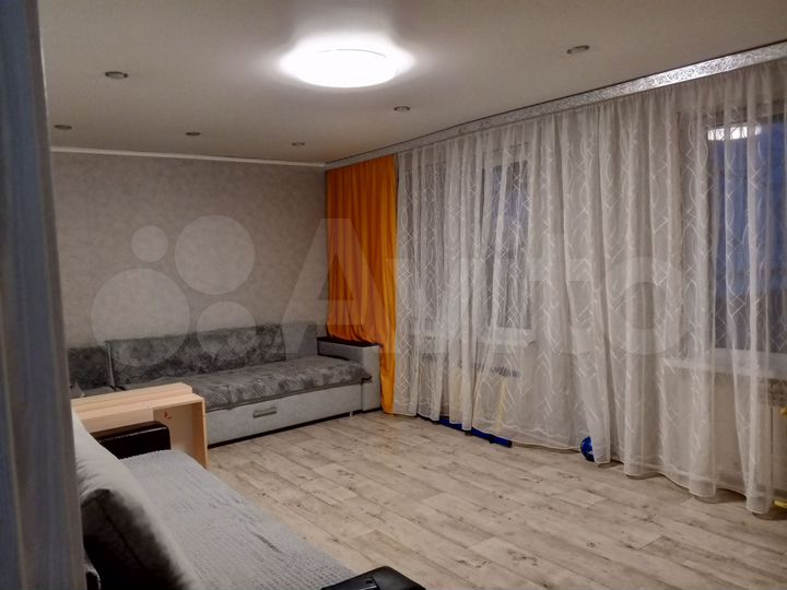 3-к. квартира, 74 м², 1/3 эт.