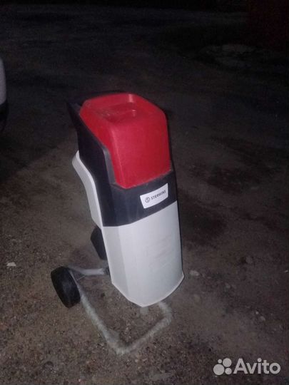 Измельчитель садовый электрический Sterwins