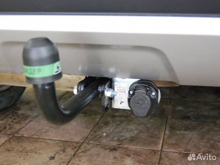 Фаркоп Leader Plus R115-A renault Duster Terrano