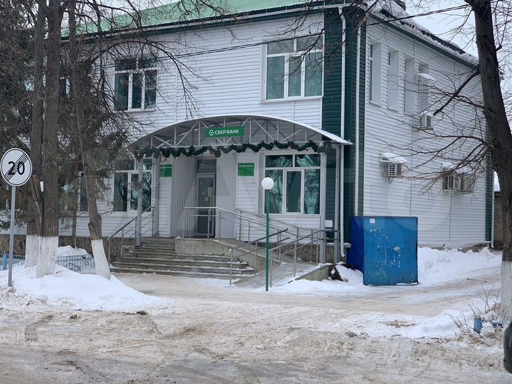 Здание, 449.7 м²