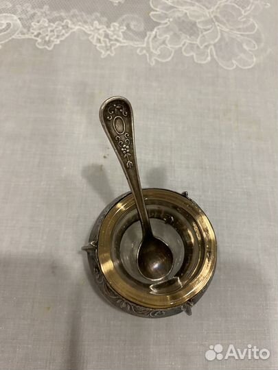 Солонка мельхиоровая с ложечкой