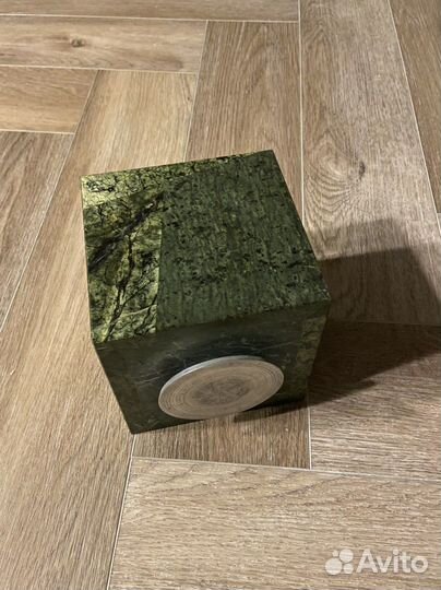 Малахитовый куб