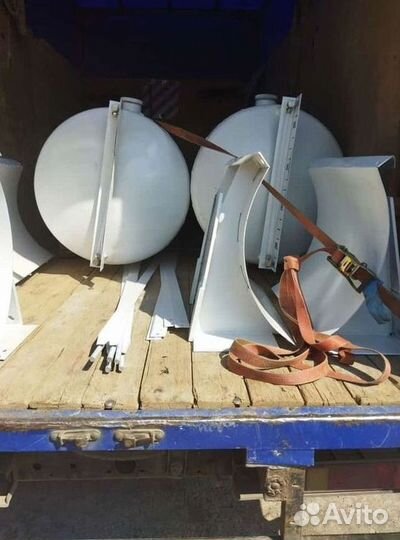 Водобак автобетоносмесителя