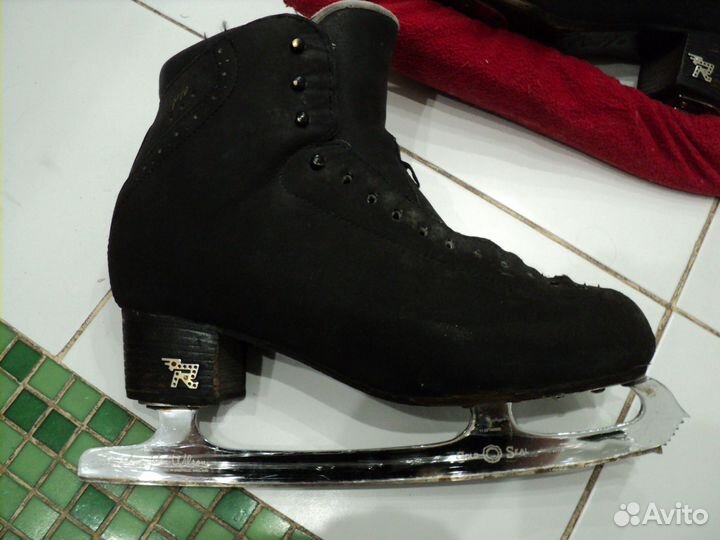 Профессиональные коньки risport pro