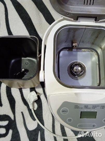 Хлебопечка