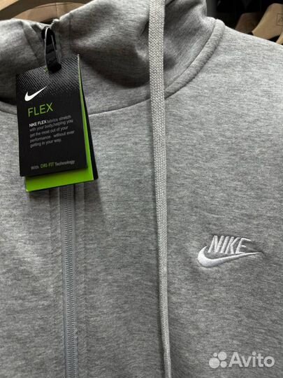 Спортивный костюм nike