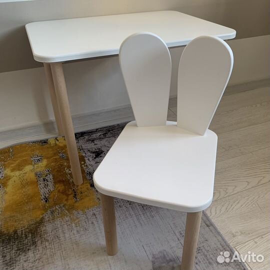 Детский стол и стул