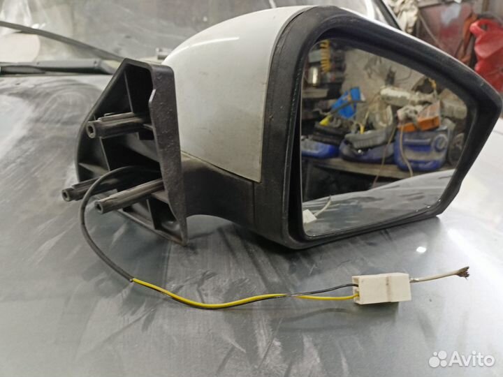 Зеркало правое на ваз 2114