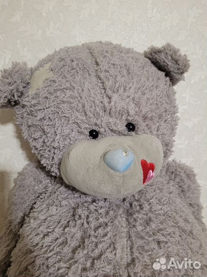 Большой мишка Тедди