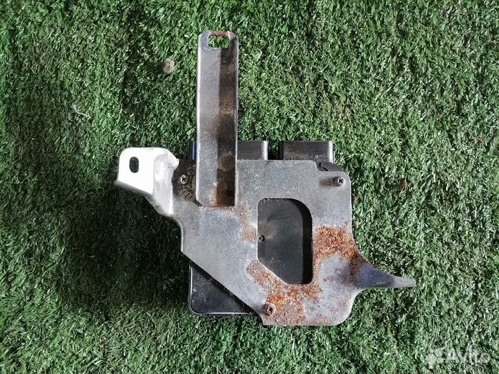 Блок управления форсунками 89871-28010 Toyota Aven