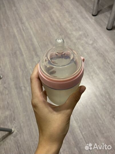 Бутылочка для кормления comotomo